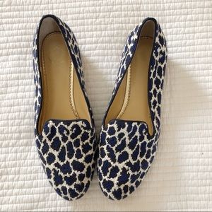 C. Wonder leopard print textured blue loafer sz 9